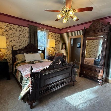 Roseberry House Bed And Breakfast Susanville Εξωτερικό φωτογραφία