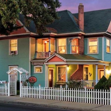 Roseberry House Bed And Breakfast Susanville Εξωτερικό φωτογραφία