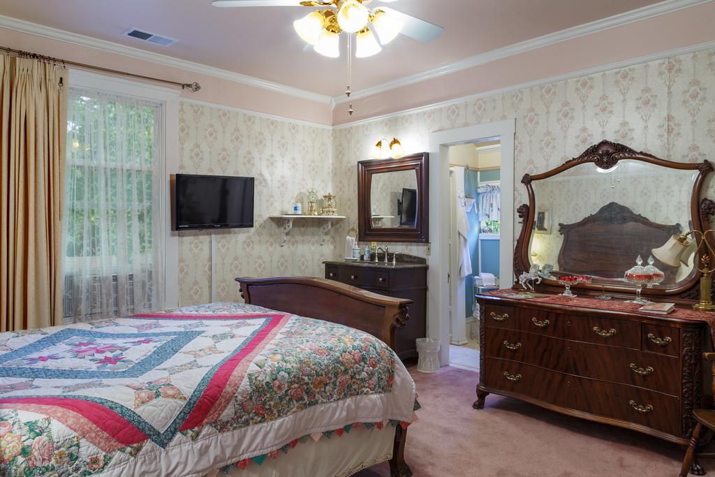 Roseberry House Bed And Breakfast Susanville Εξωτερικό φωτογραφία