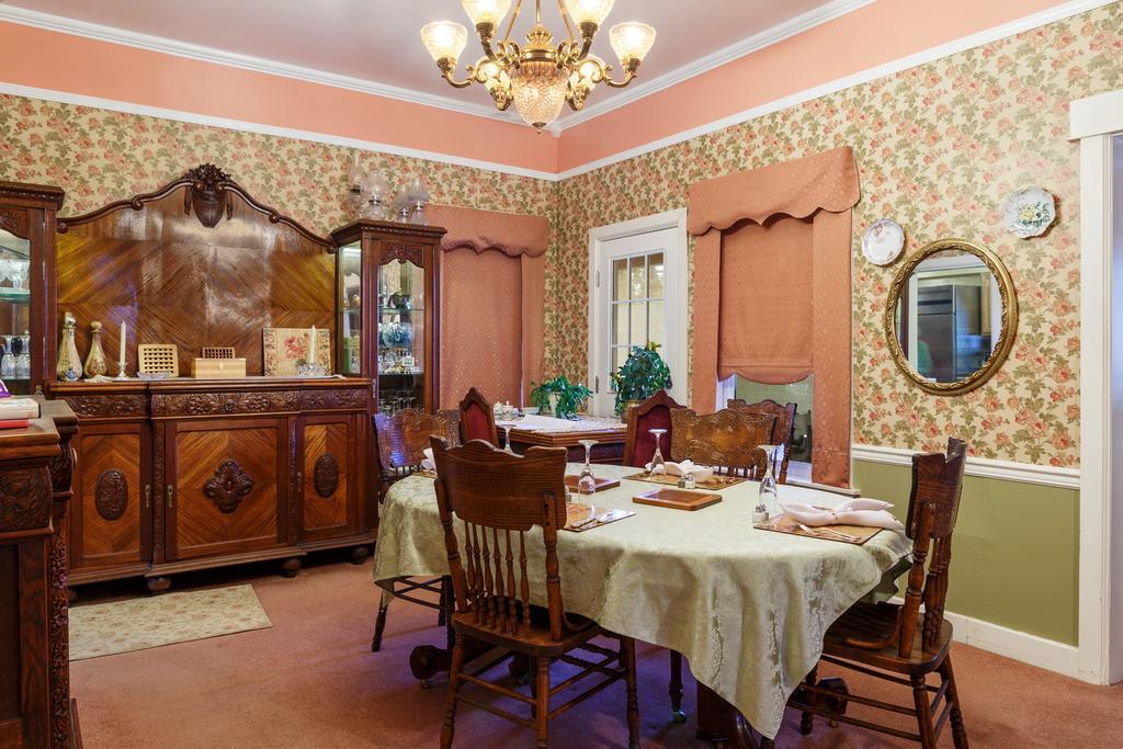 Roseberry House Bed And Breakfast Susanville Εξωτερικό φωτογραφία