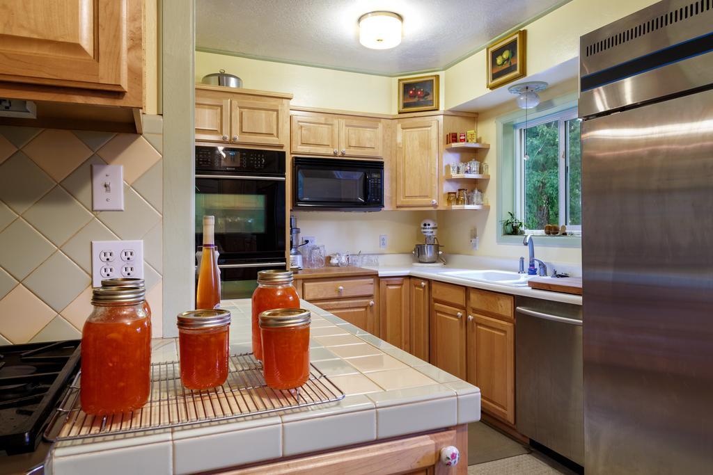 Roseberry House Bed And Breakfast Susanville Εξωτερικό φωτογραφία